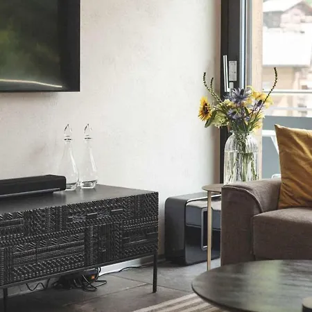 Апартаменты Bernard Und Hans Penthouse 10z Design